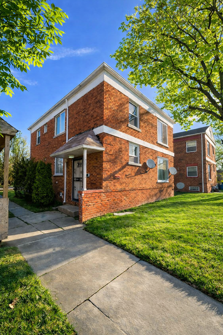 18015 Harvard Ave unit Unit 1 – photo 1