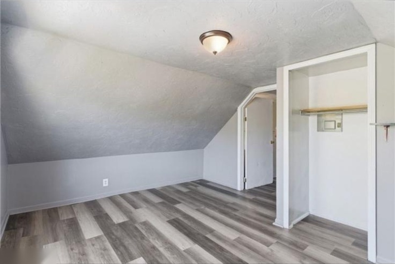 3333 Desota Ave unit 3 – photo 2