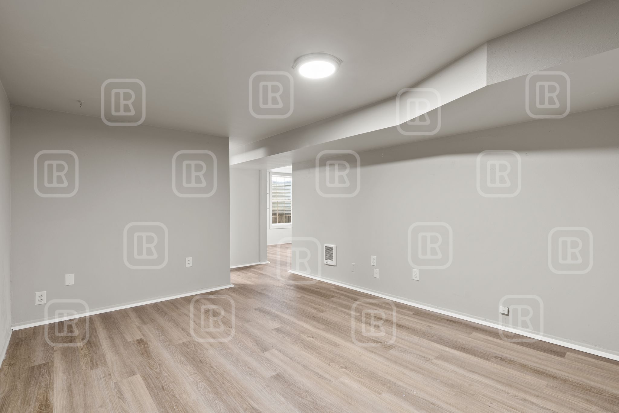 7313 E 6th Ave unit 5 – photo 5