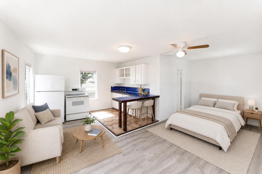 417 Mayflower Rd – photo 2