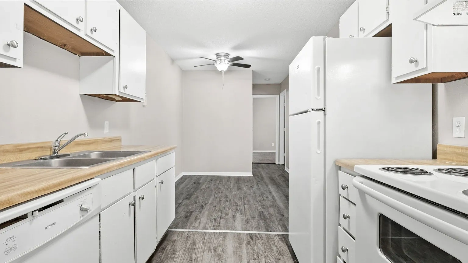 Walnut Woods Apartments – Floor plan