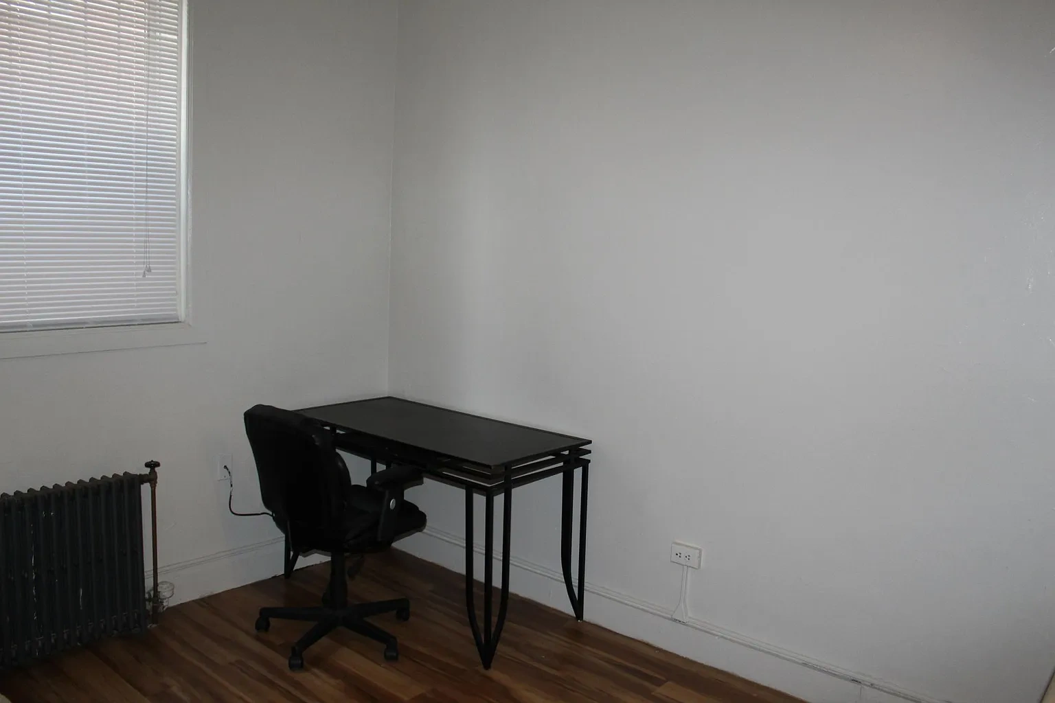 Hampshire Hall – photo 1