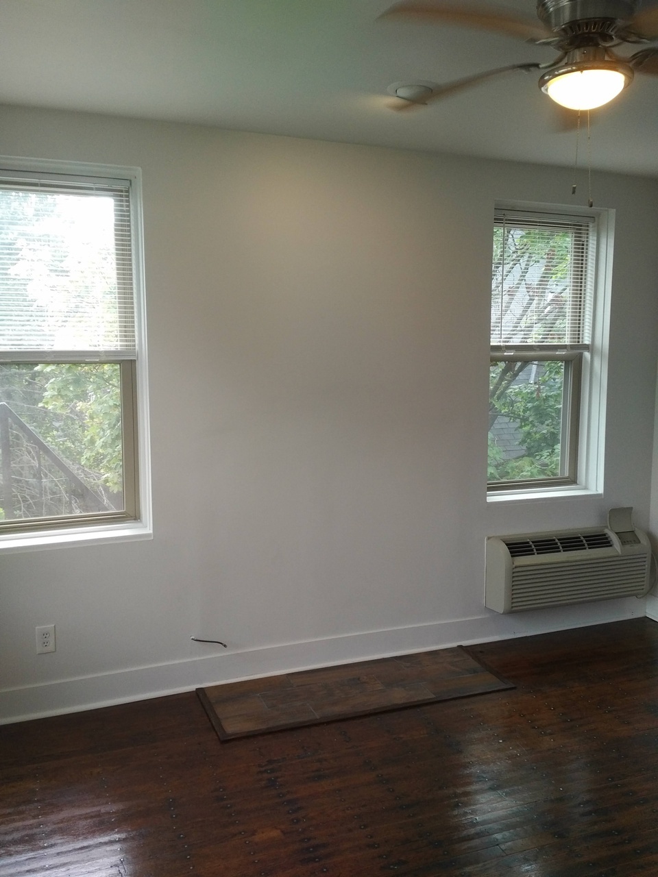 5410 Howe St unit 9 – photo 5