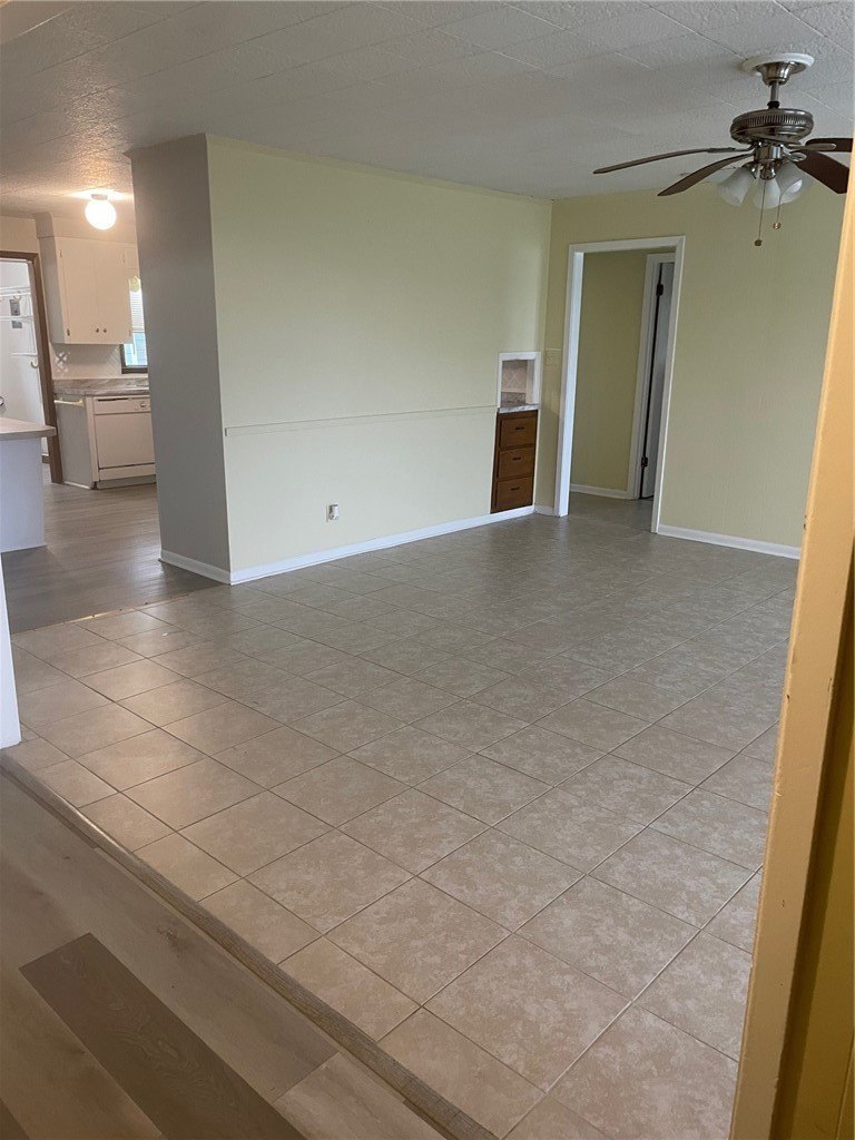4042 FM 1781 – photo 5
