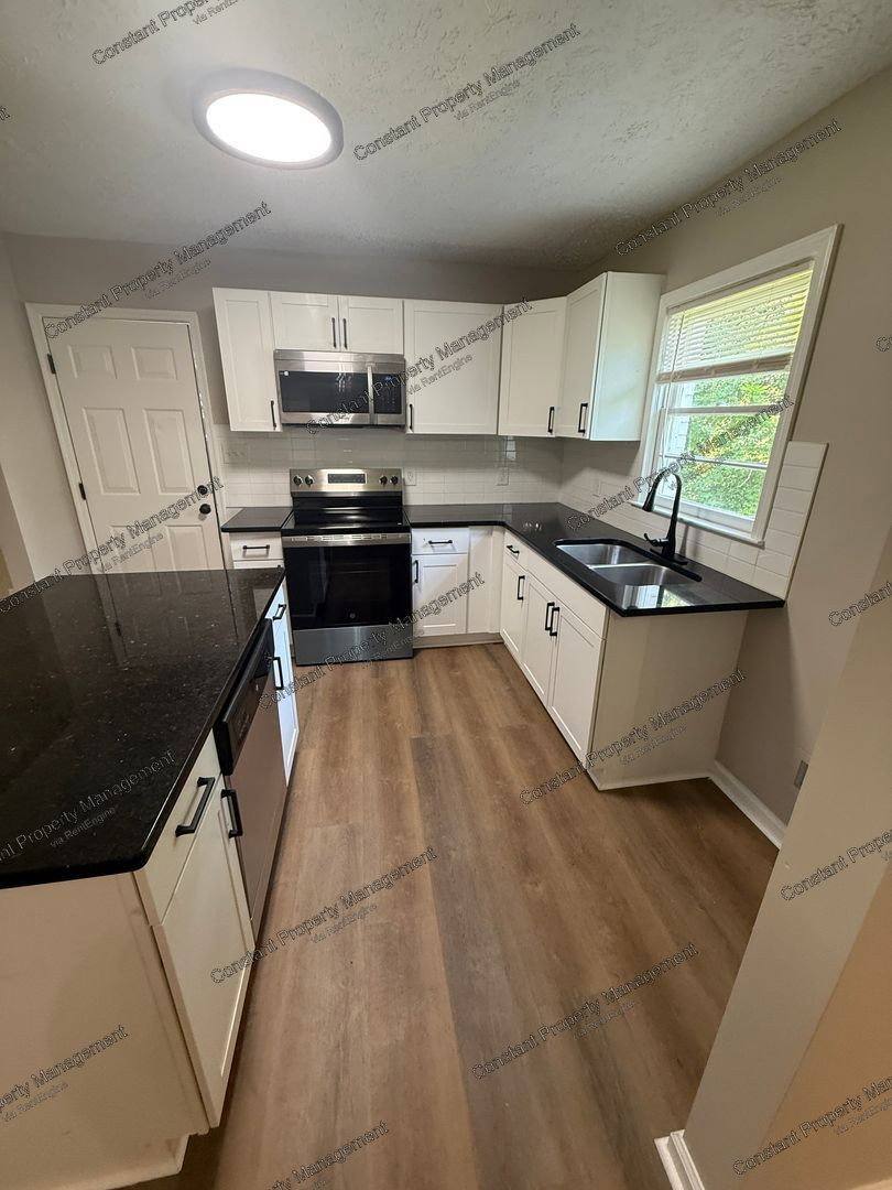 2166 Ollie Dr – photo 4