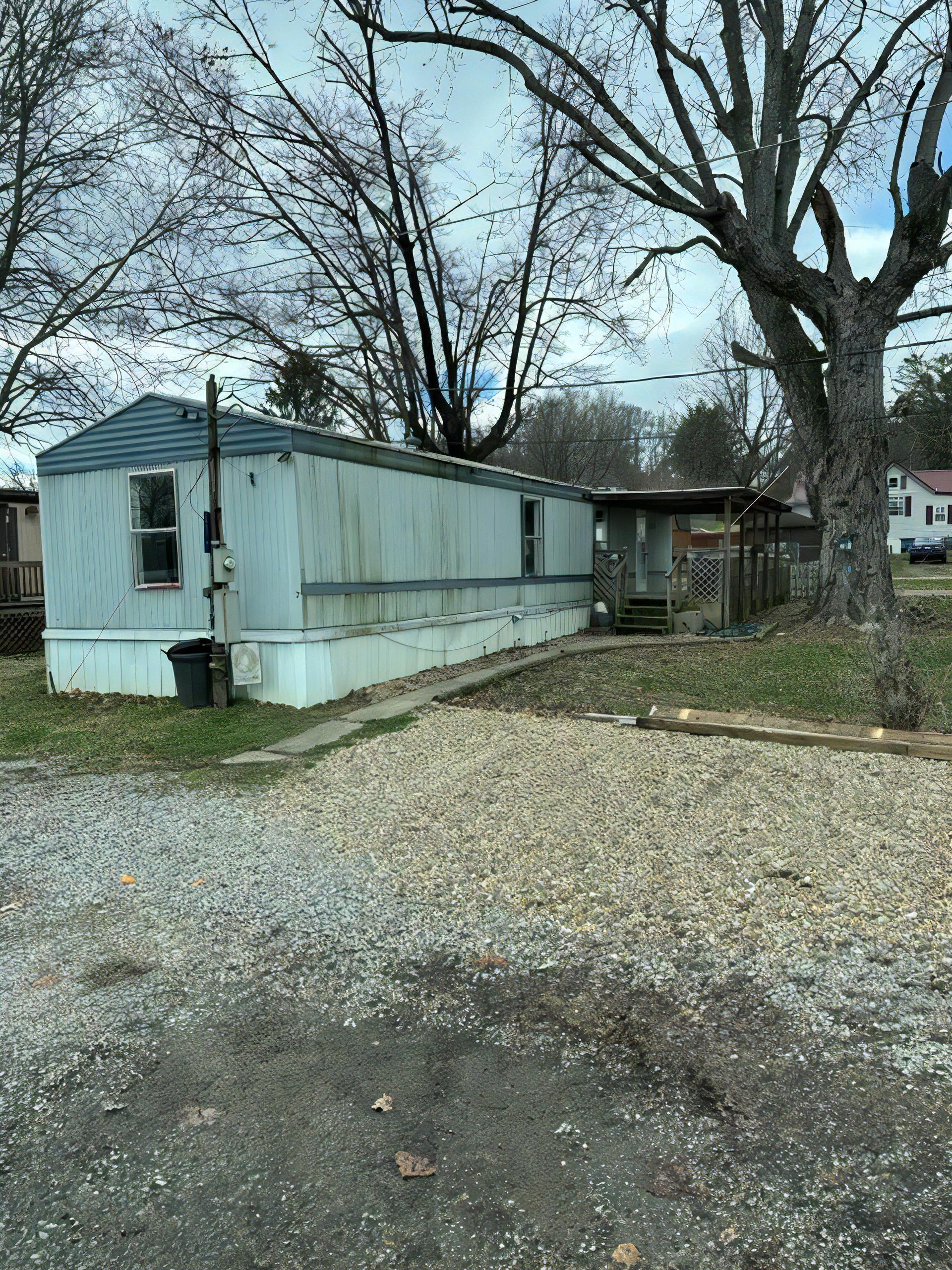 2 W 11th St unit 2 – photo 4