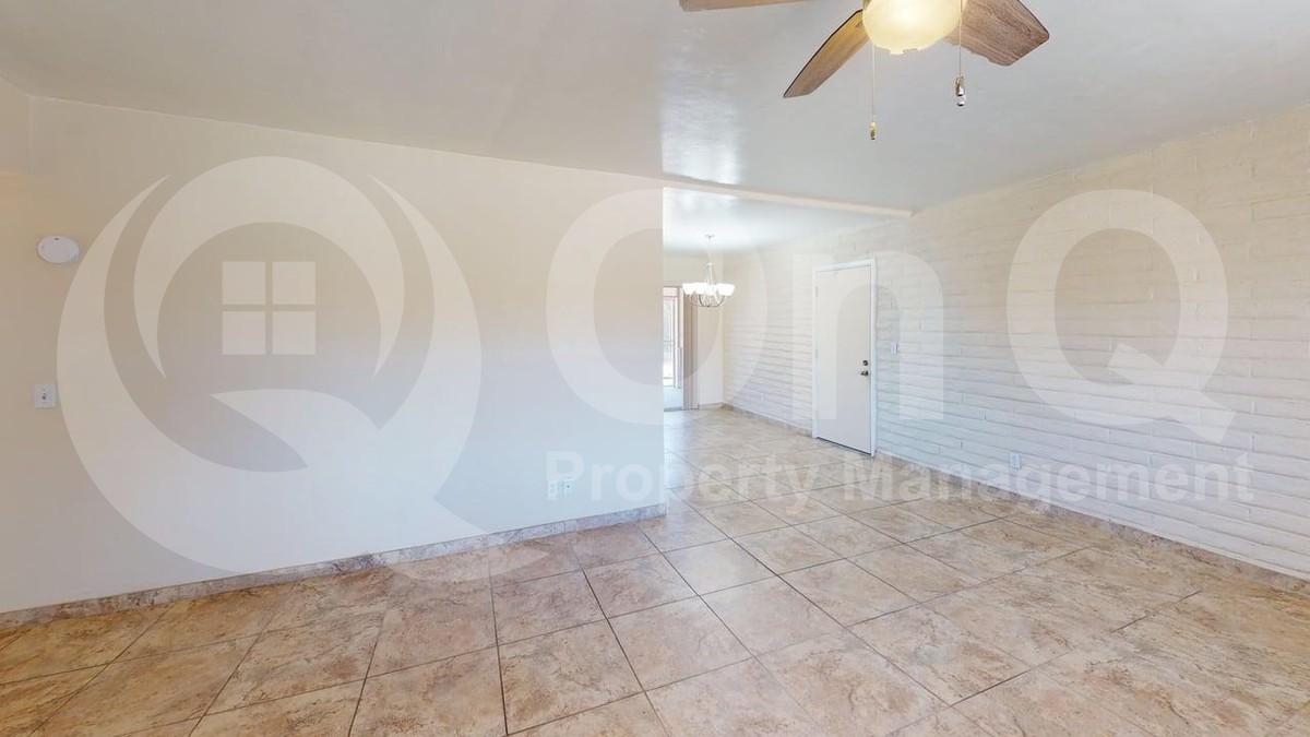 905 S La Bellota – photo 5