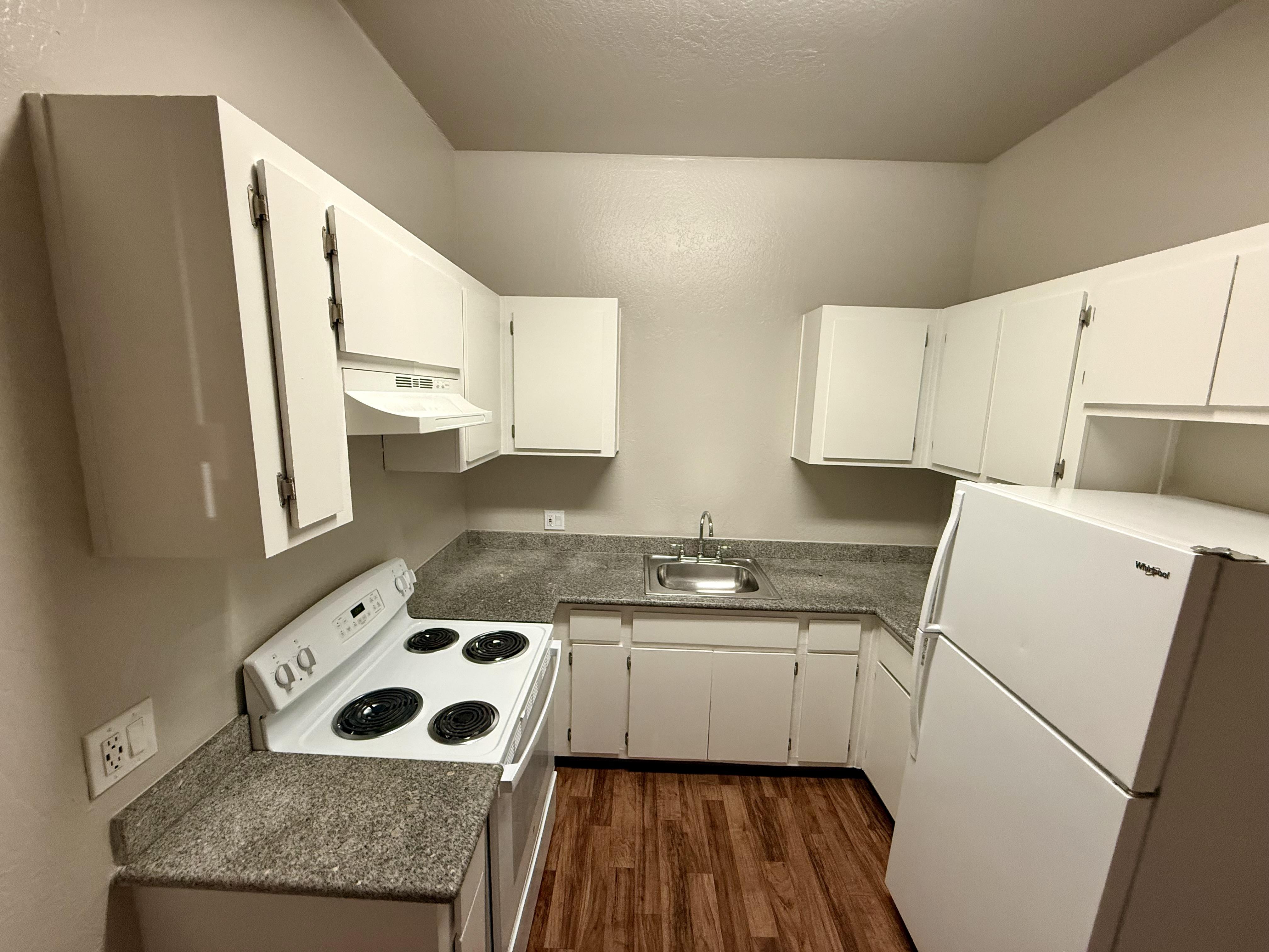 1337 N Madison St unit 15 – photo 1