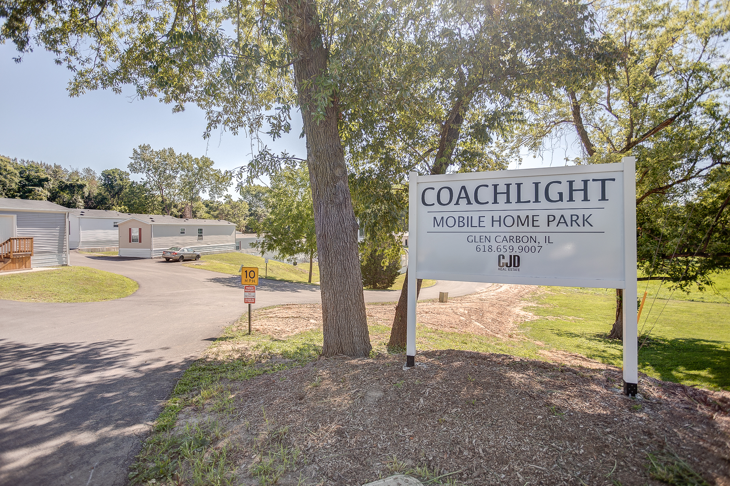 1 Coachlight Trailer Park – photo 2