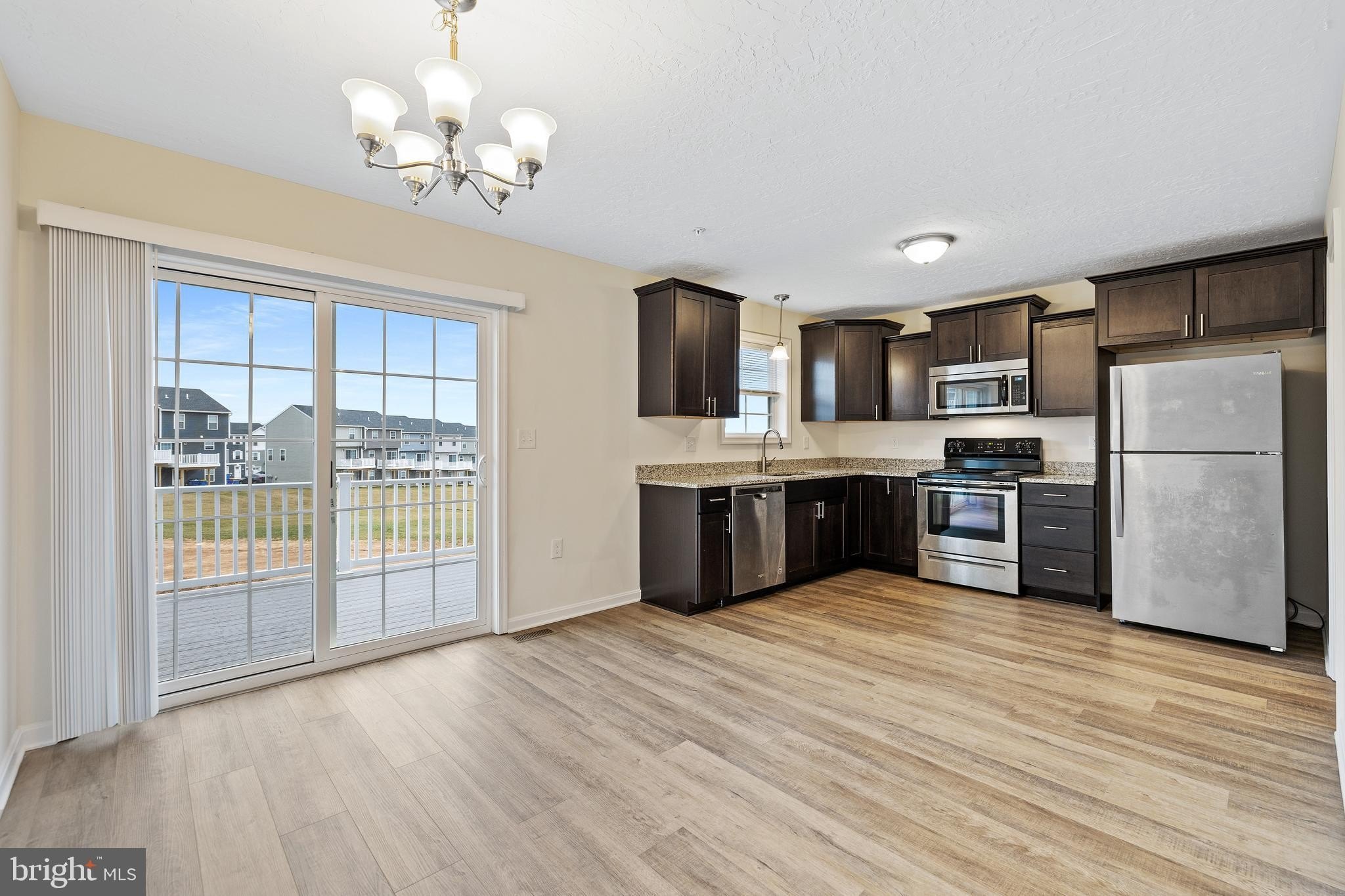 326 Cadbury Dr – photo 5
