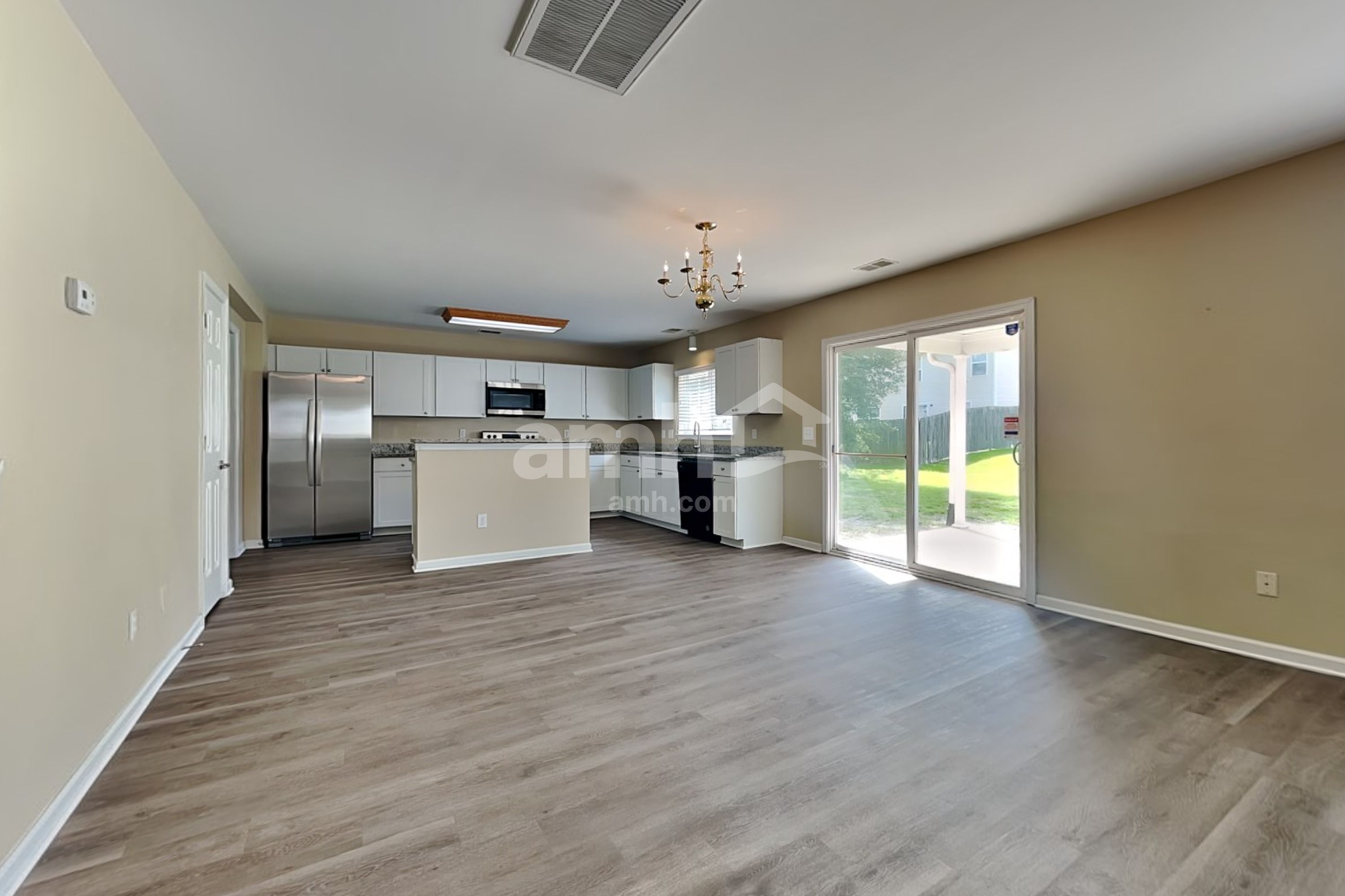 111 Graduate Ln – photo 5