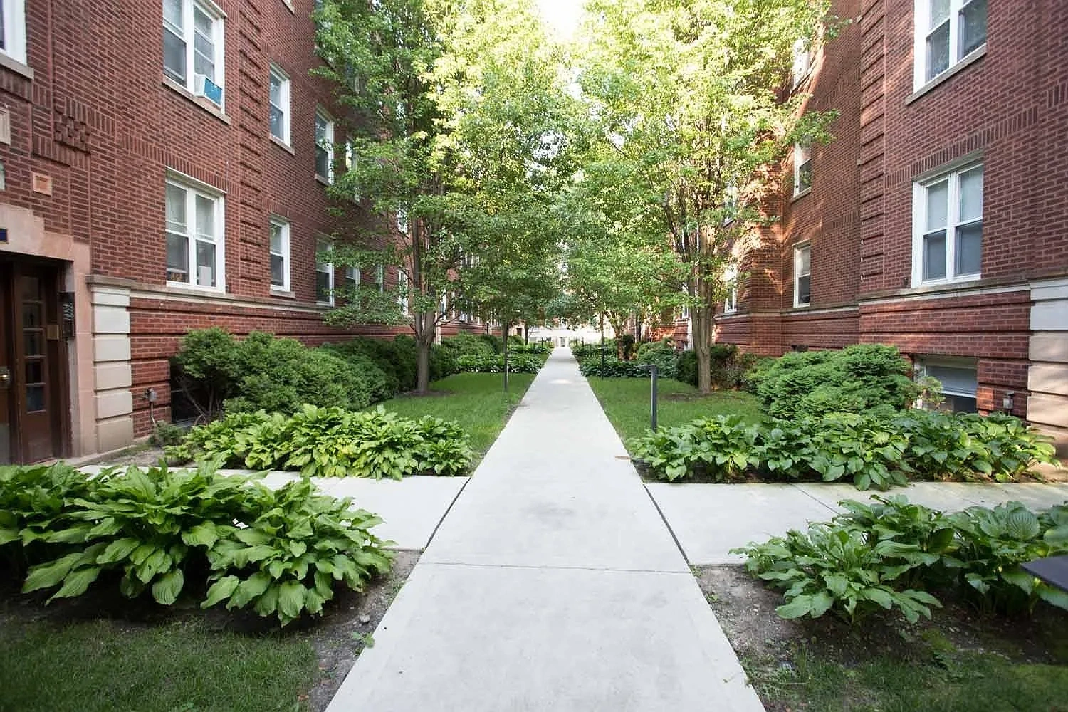 4721 S. Ellis Avenue – photo 3