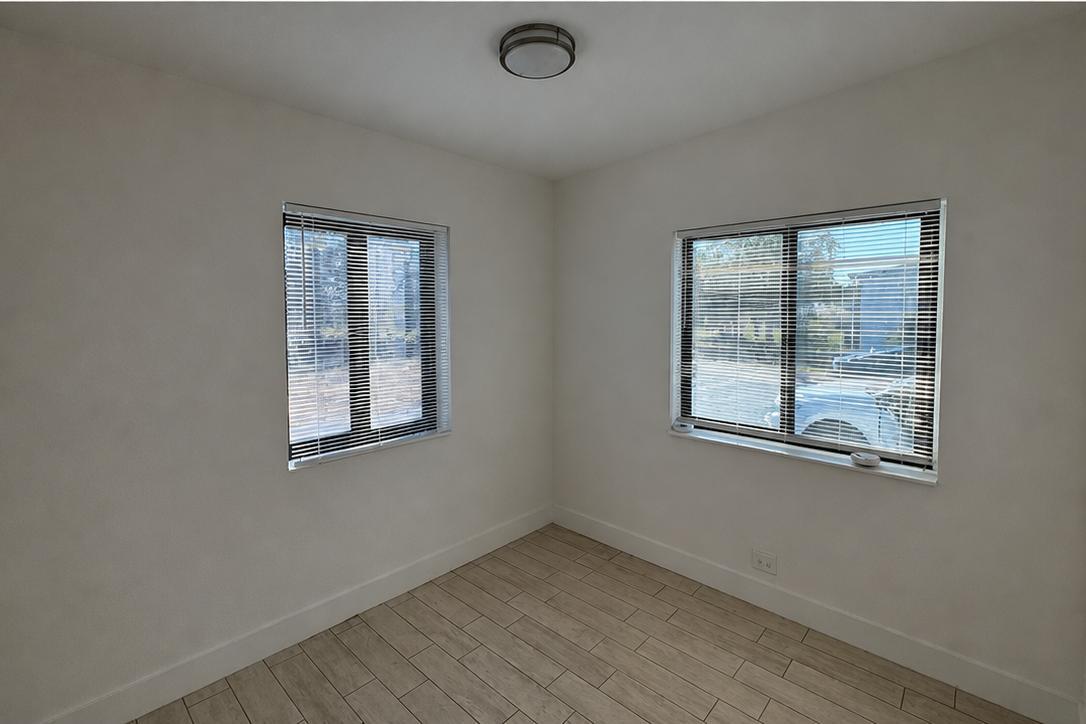 3039 Avenue J unit 4 – photo 5