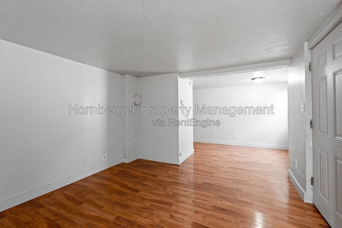 1108 W 12th Ave unit 3 – photo 4
