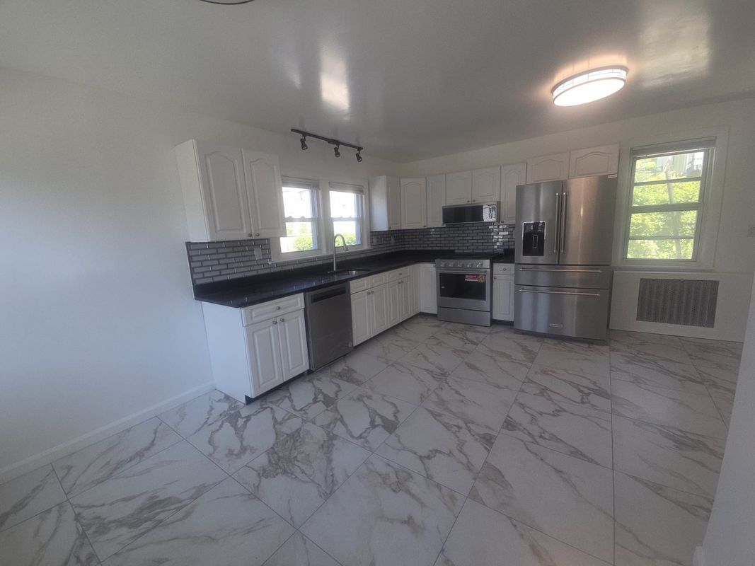 101 Maple St – photo 4