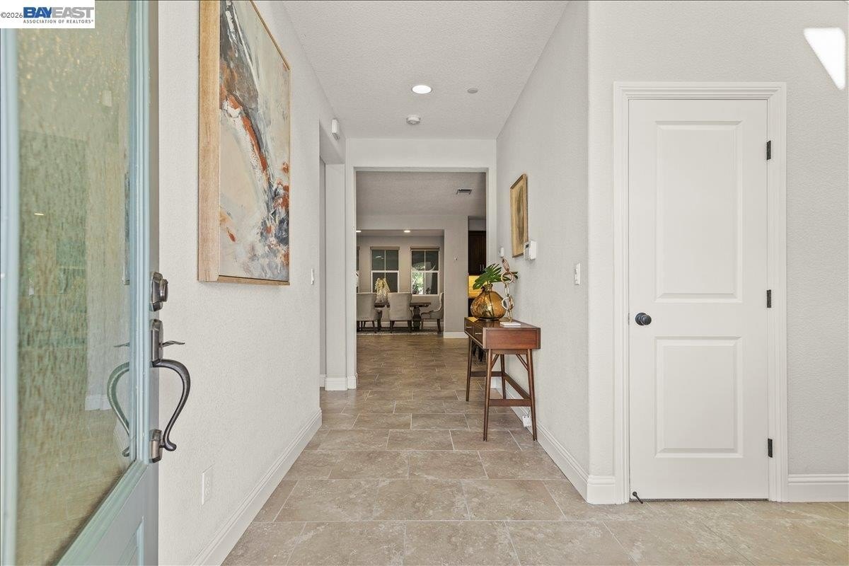 1185 Olson Ave – photo 3
