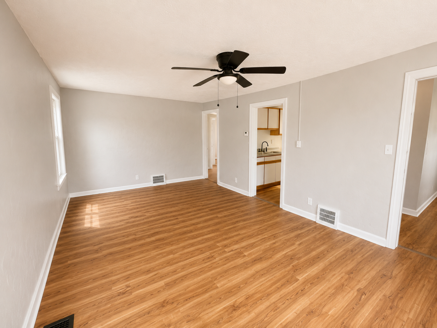 525 E 222nd St unit Unit 2 – photo 5