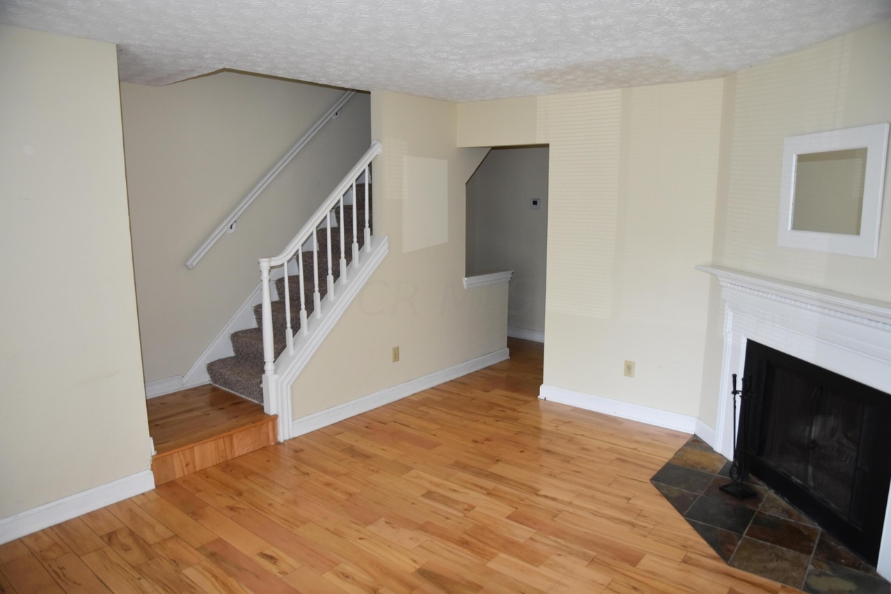 6462 Cranston Way – photo 2