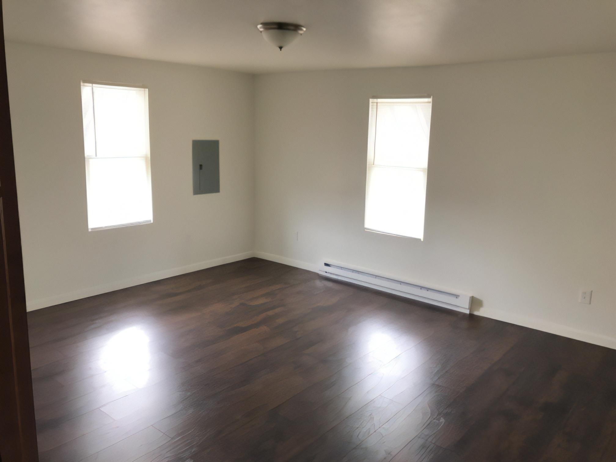 414 Fox St – photo 5