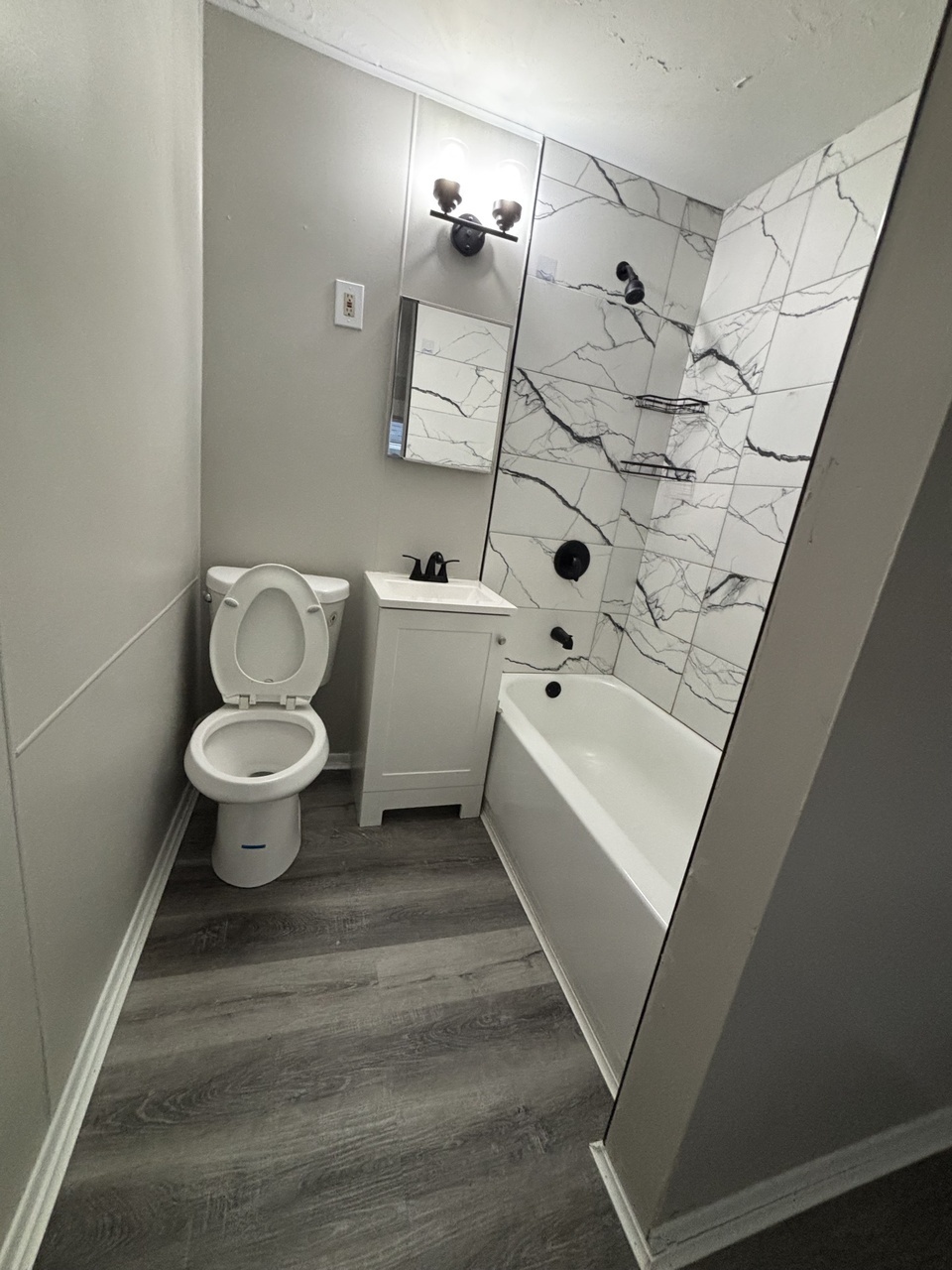 4322 Woburn Ave unit 2 – photo 1