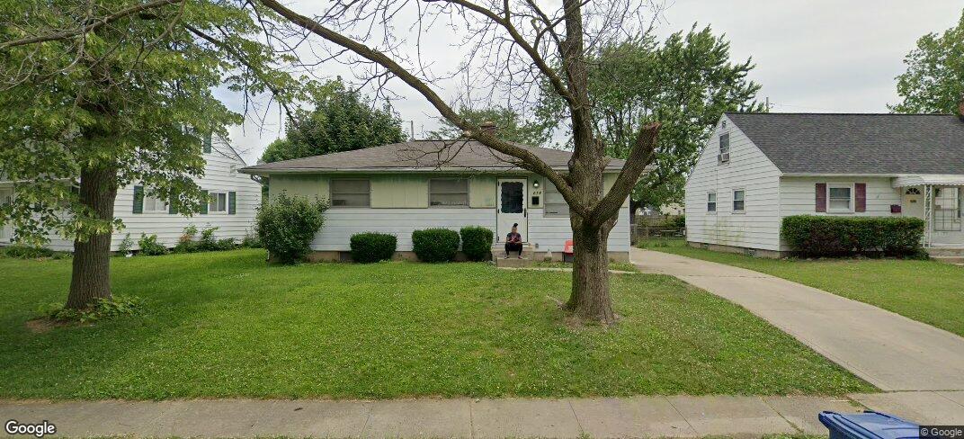 618 Roth Ave – photo 2
