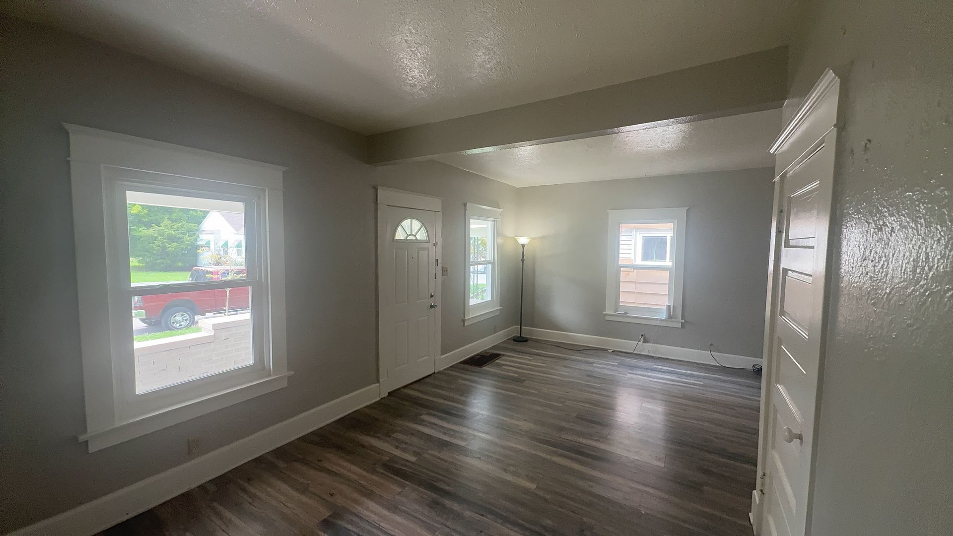 247 E Pearl St – photo 4