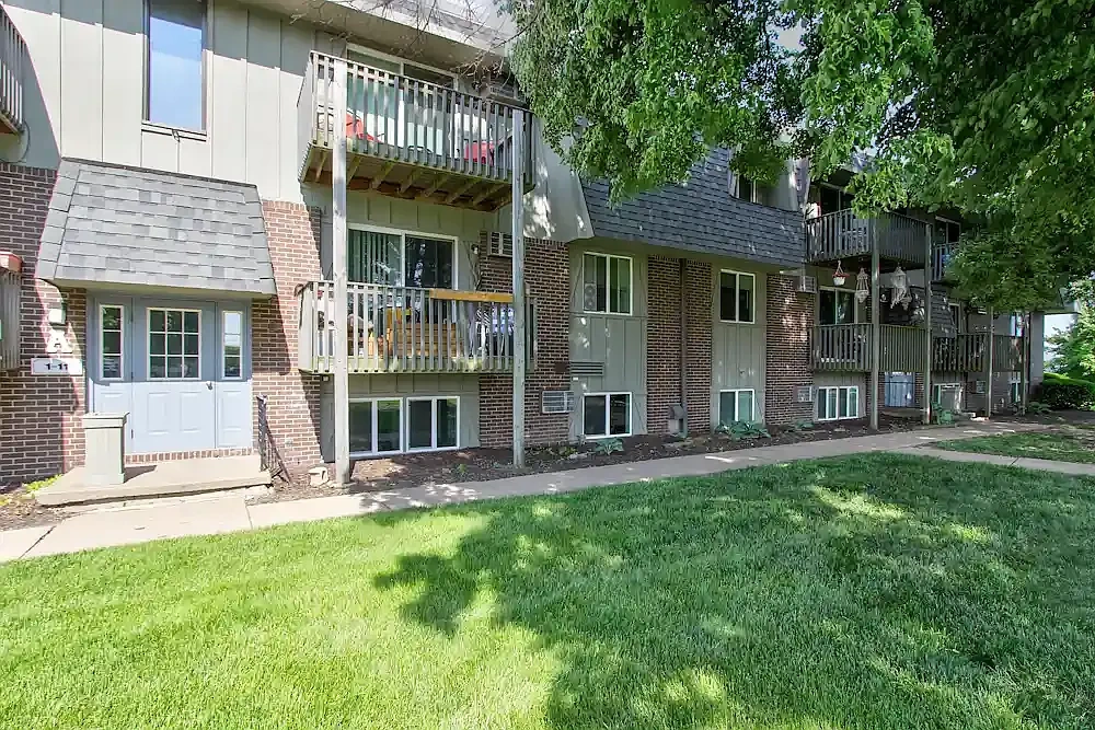 Windjammer Apartments – photo 2
