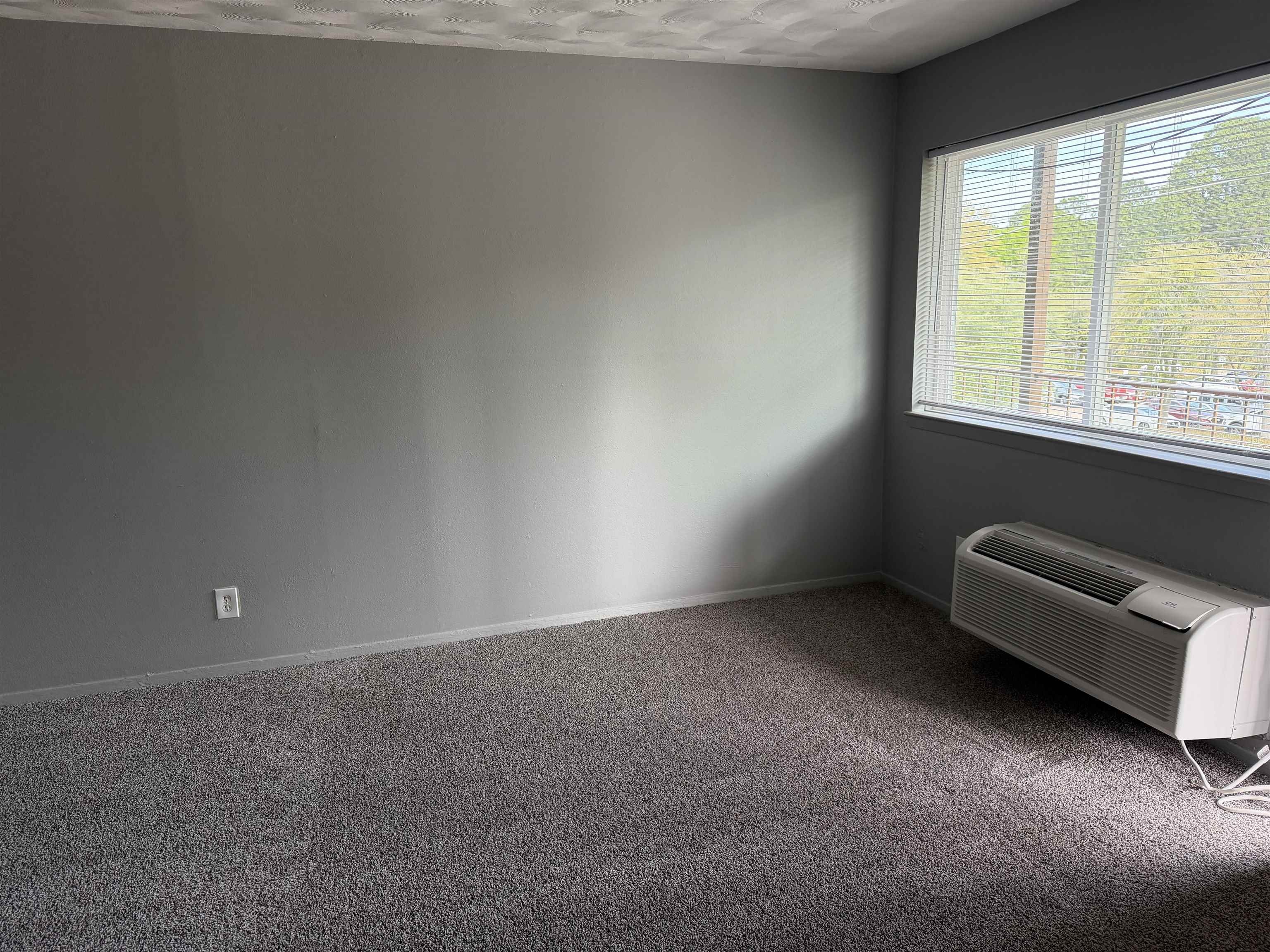 1200 N Fourth St – photo 3