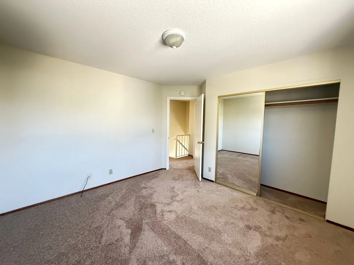 21631-21663 Garden Avenue – photo 1