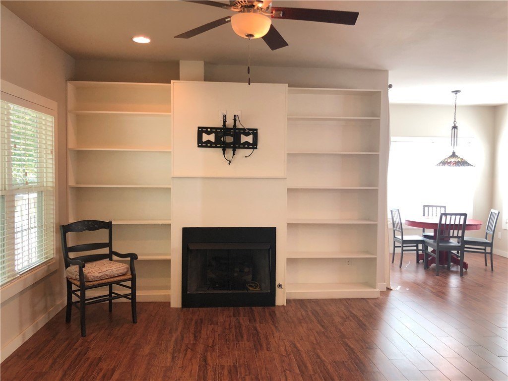 1656 Neptune St – photo 2