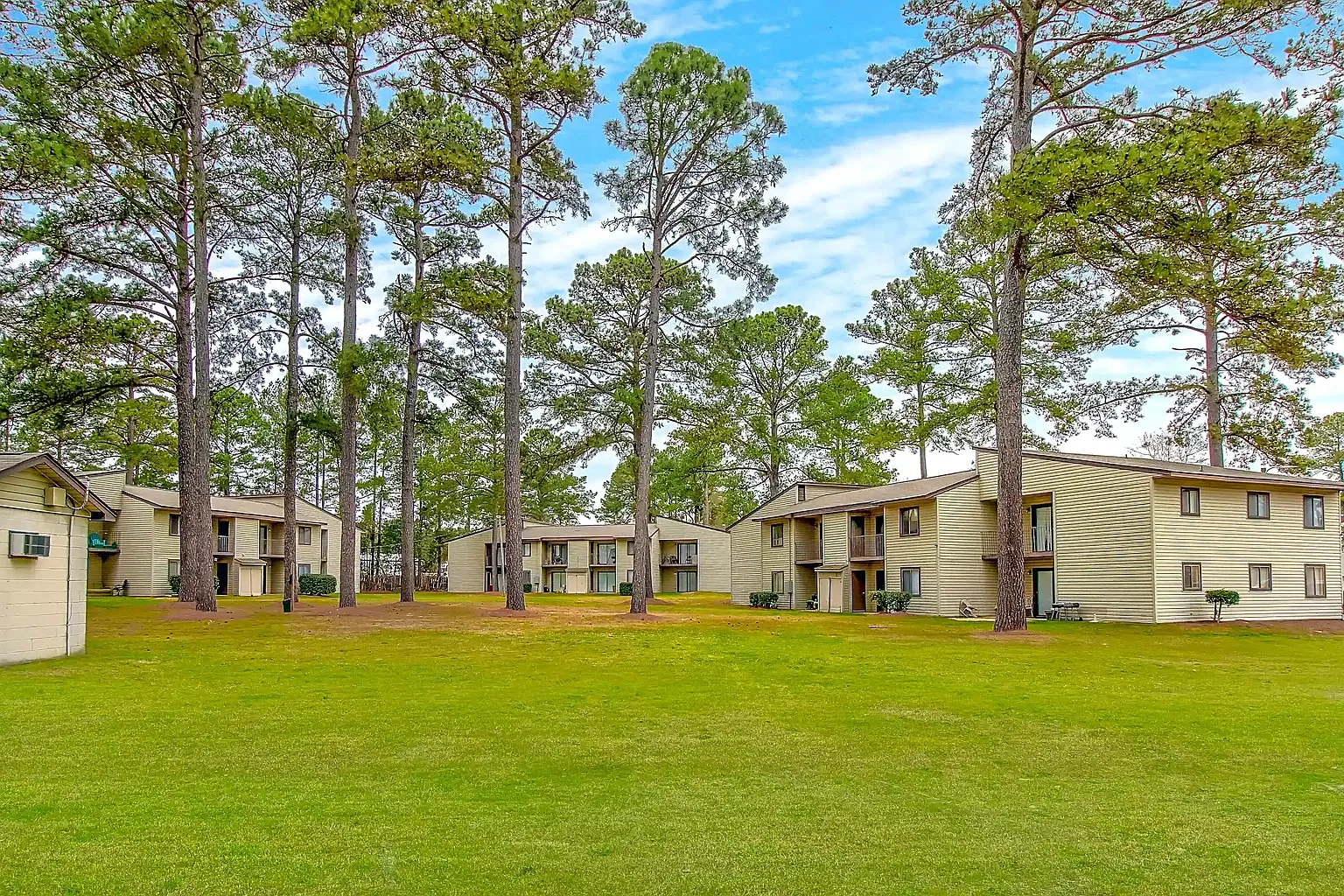 Meadow Pointe Apartments – photo 2