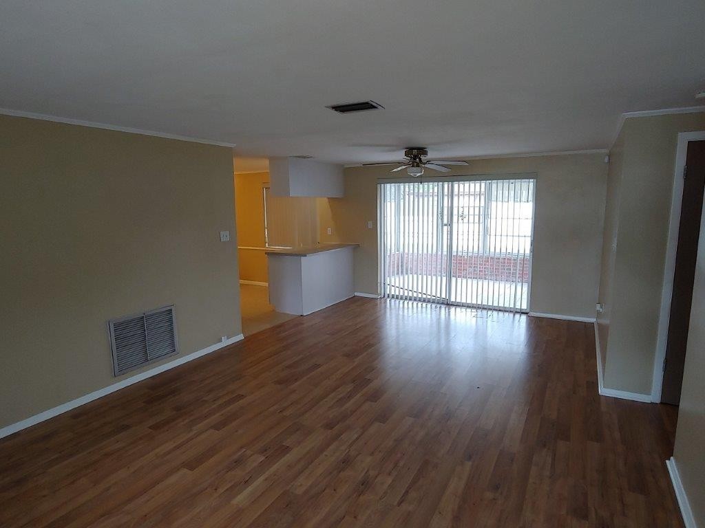 3615 Harvard Dr – photo 2