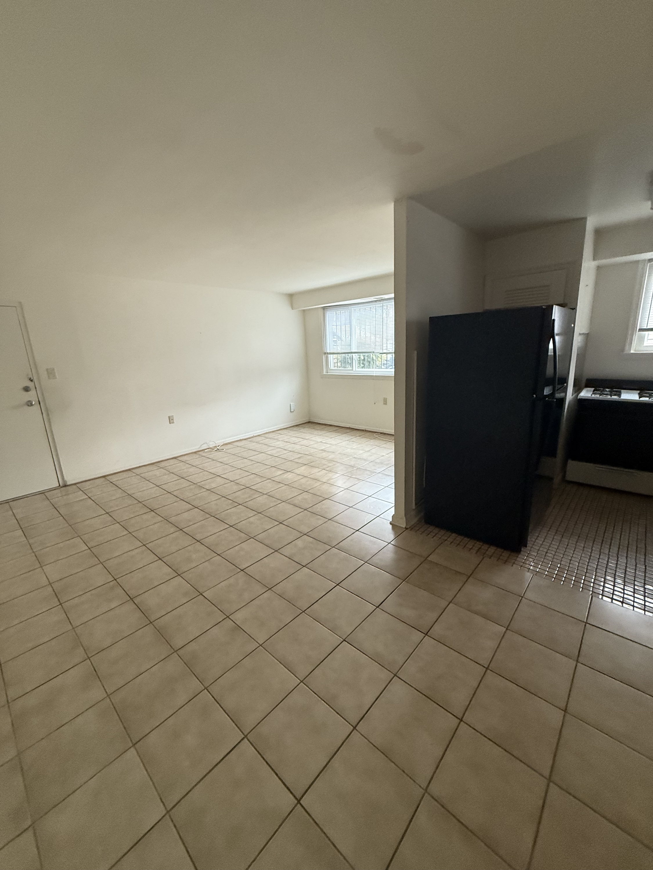 5100 Bass Pl SE unit # 101 – photo 5