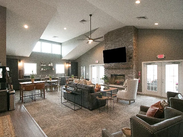 The Residences at Woodside – photo 4
