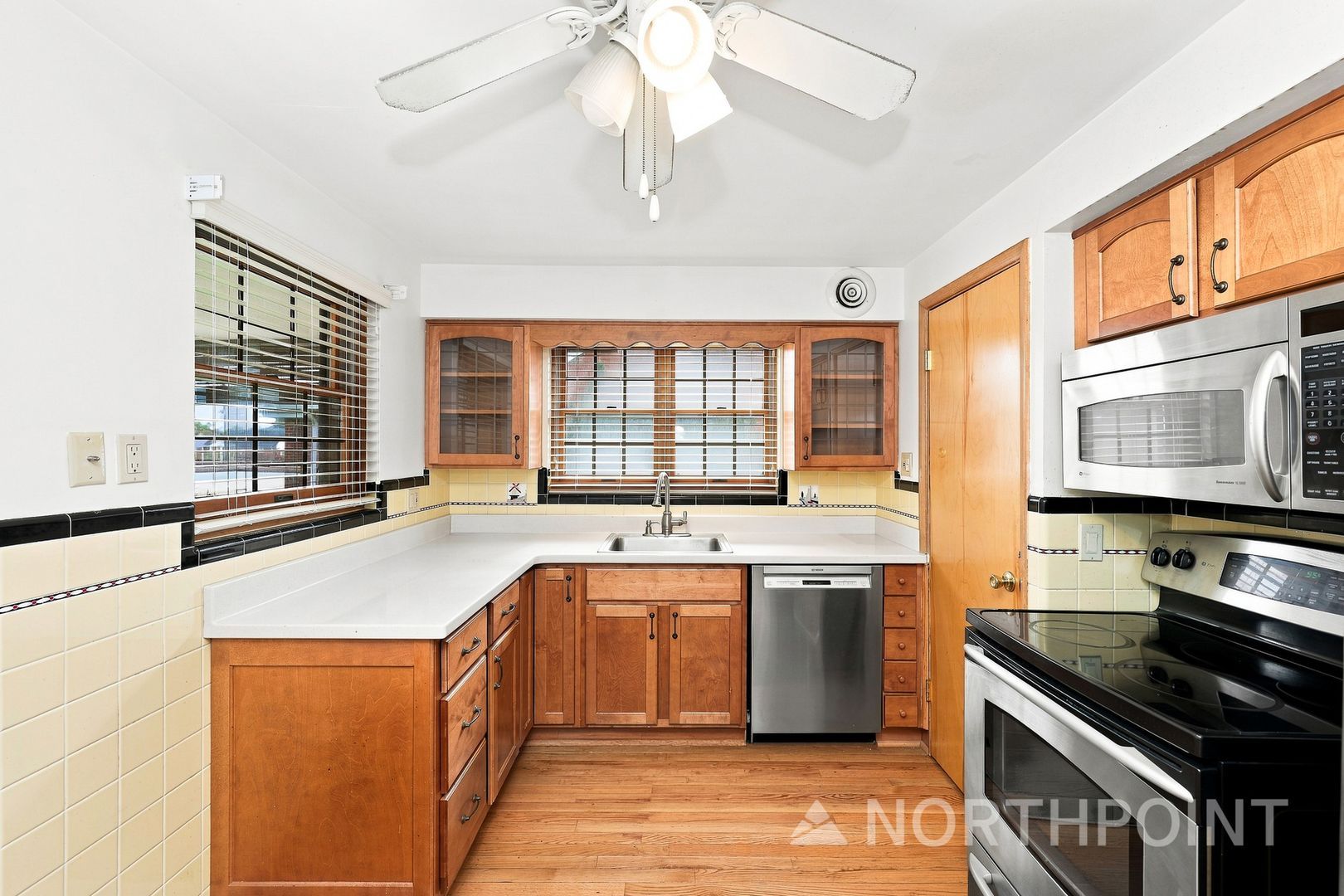 3881 Matson Ave – photo 5