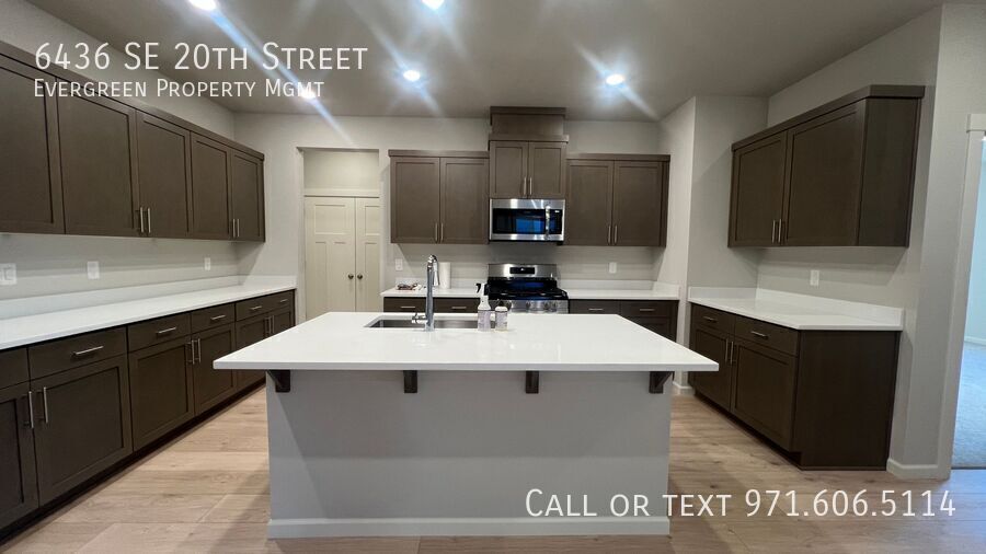6436 SE 20th St – photo 3