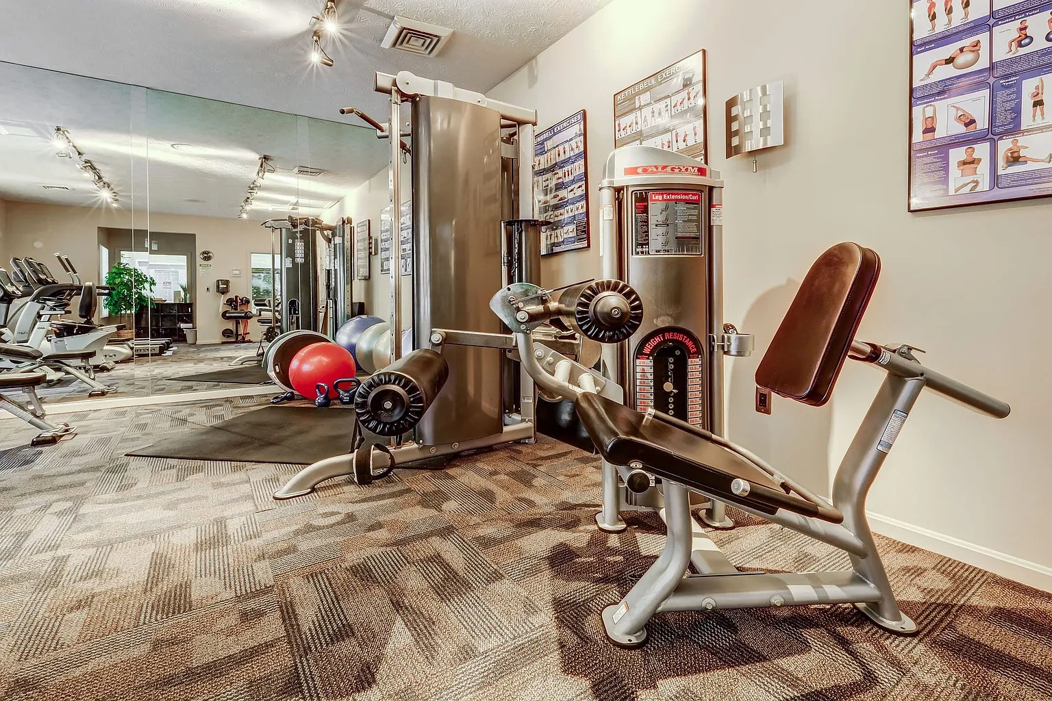 Woodbury Commons – photo 4