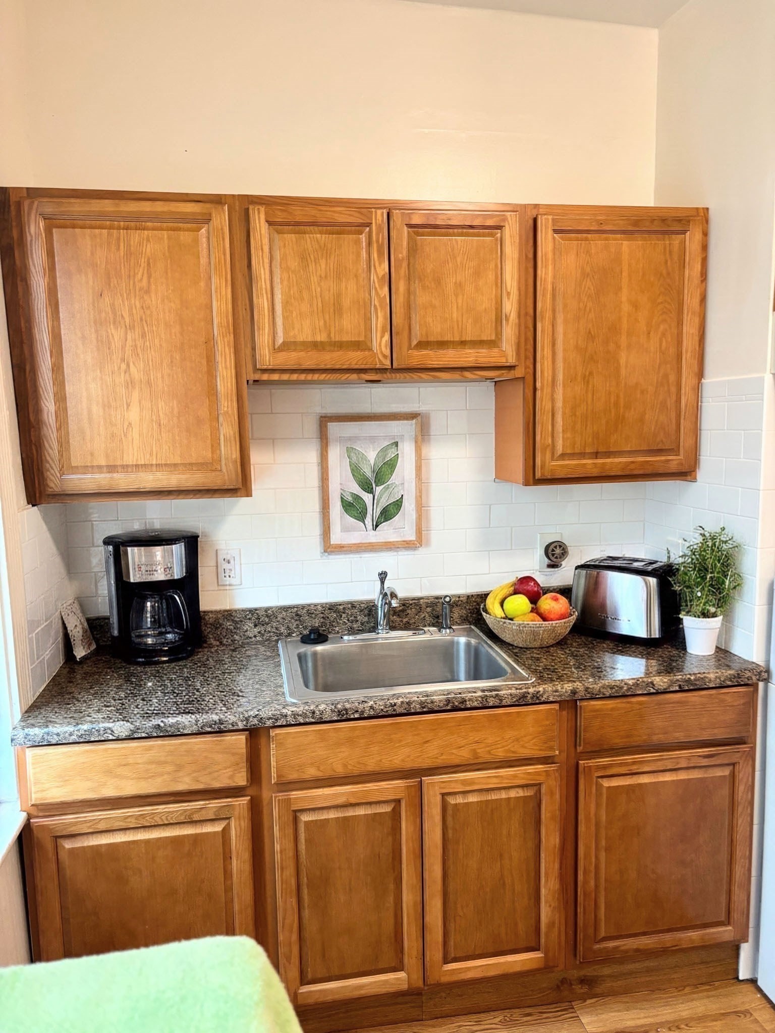 25 Woodside Ave unit 2 – photo 2