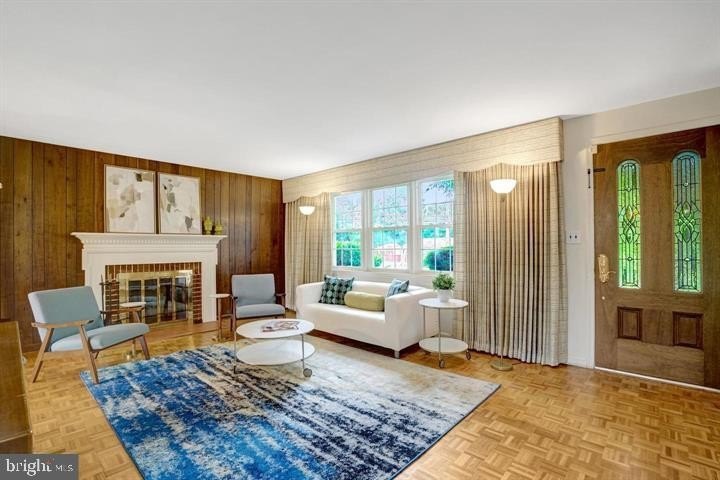 4902 Ravensworth Rd – photo 3