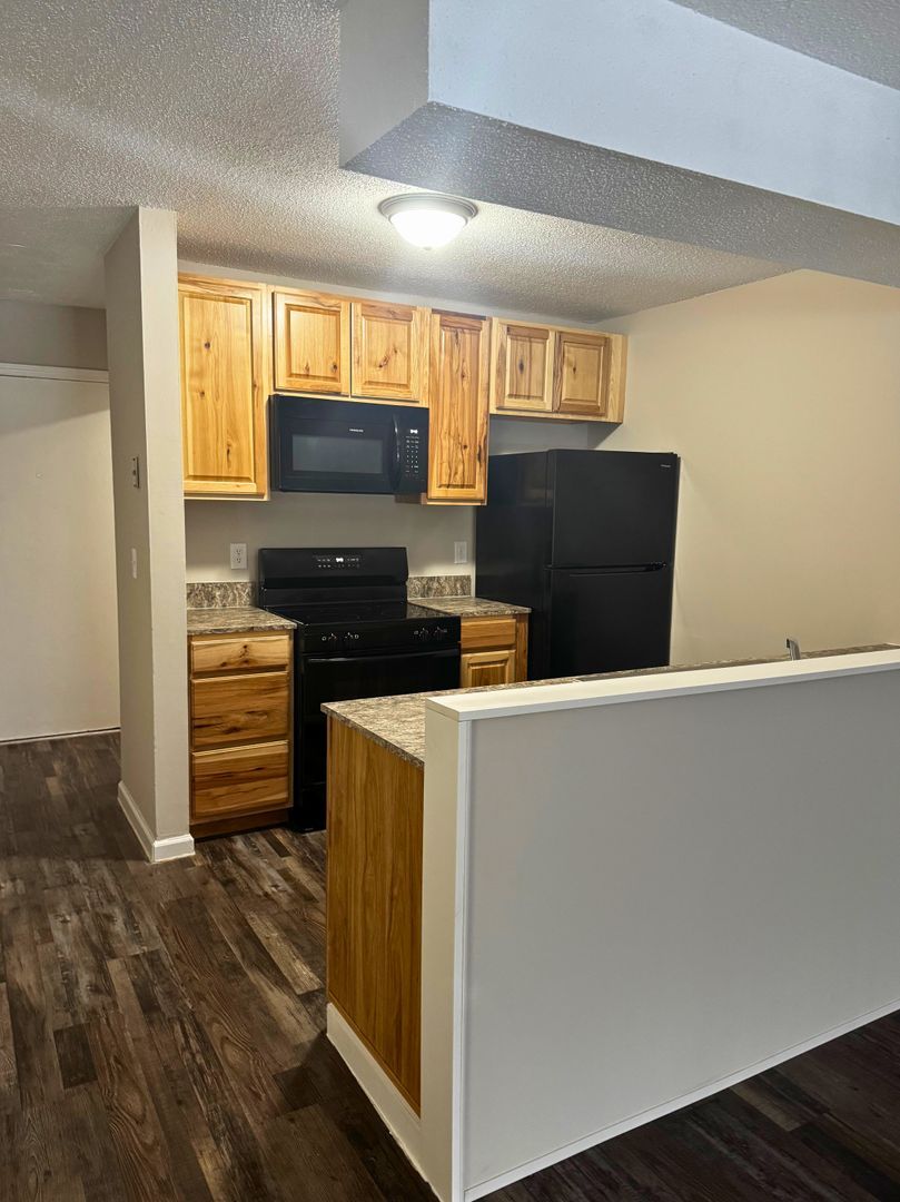 101 Canal Rd unit 2-G – photo 2