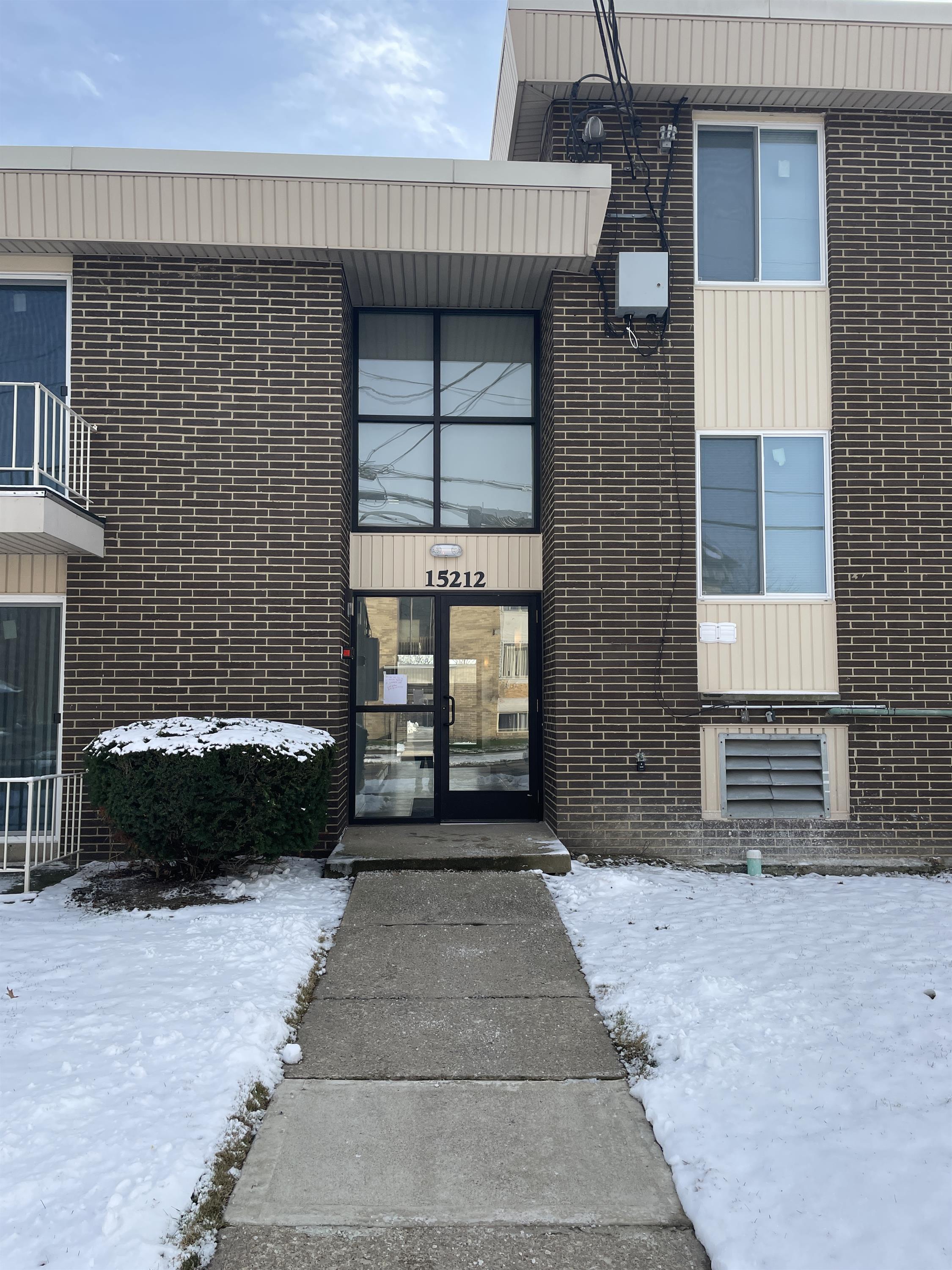 15212 Maple Park Dr unit 1 – photo 1