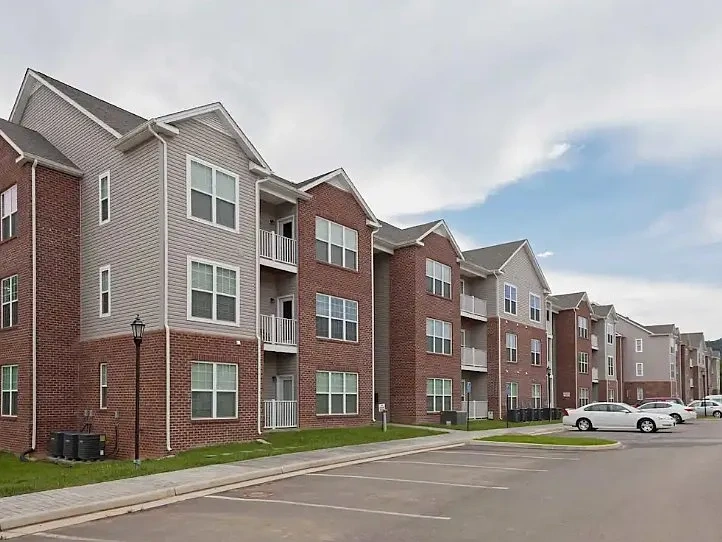 North Point Apartments – photo 3