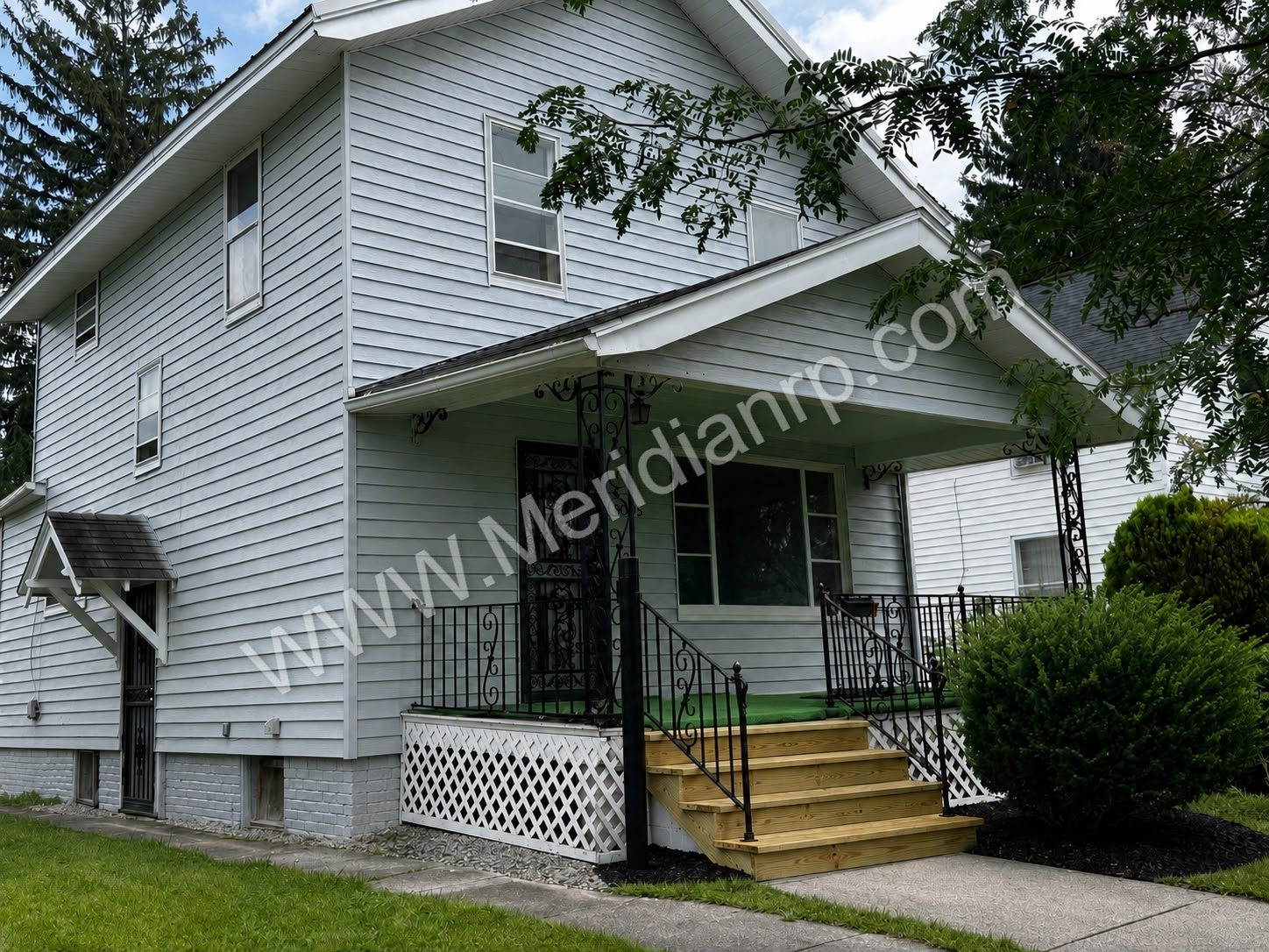 3015 Holton Ave – photo 1