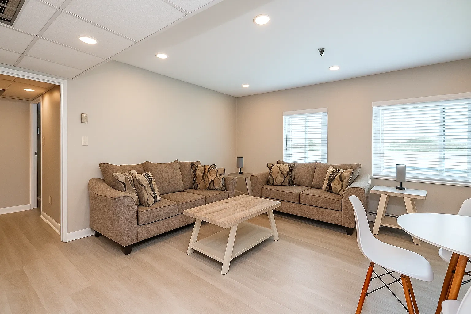 Pleasantwood Apartments and Townhomes – photo 4