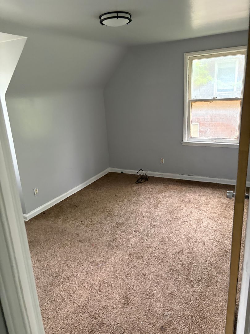 7345 Curtis St – photo 3