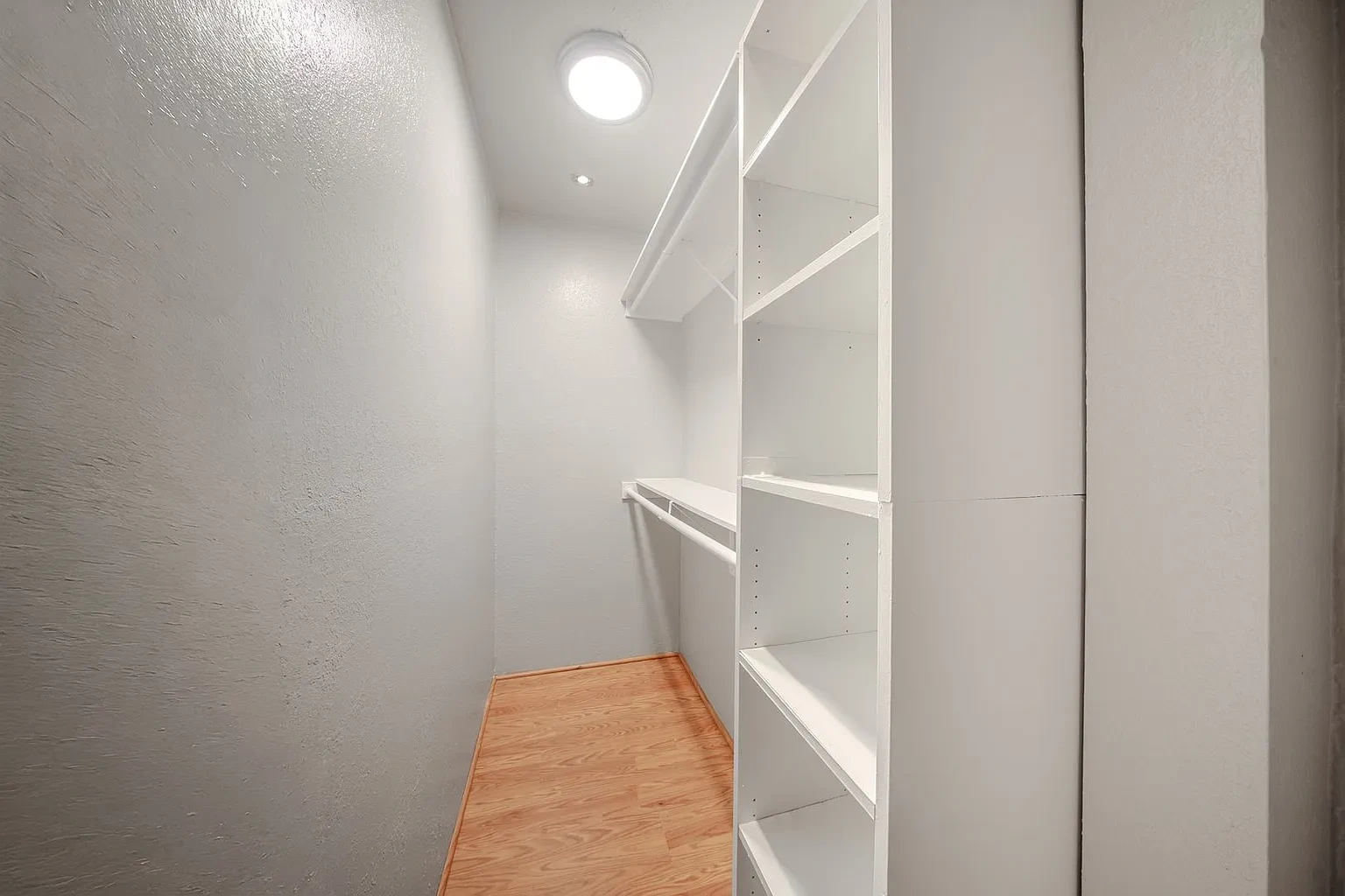 65 Linden Ave. – photo 4