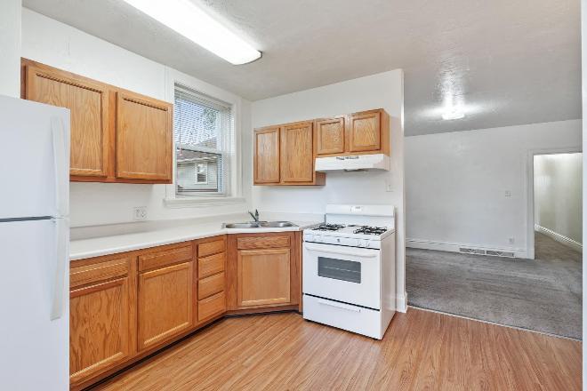 3835 Hiawatha St – photo 3