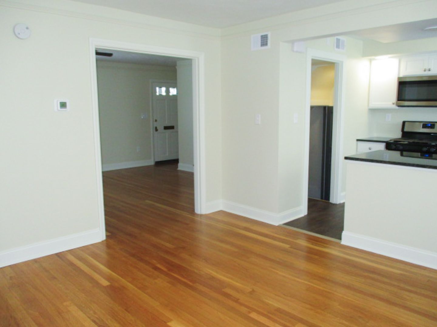101 S Linwood Ave unit 2 – photo 4