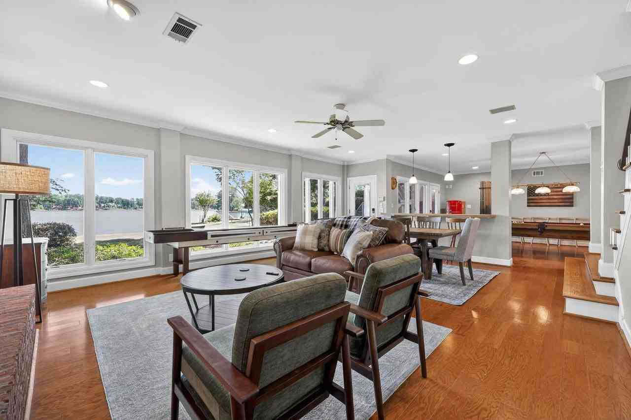 140 Winnstead Pl unit 1594706P – photo 3