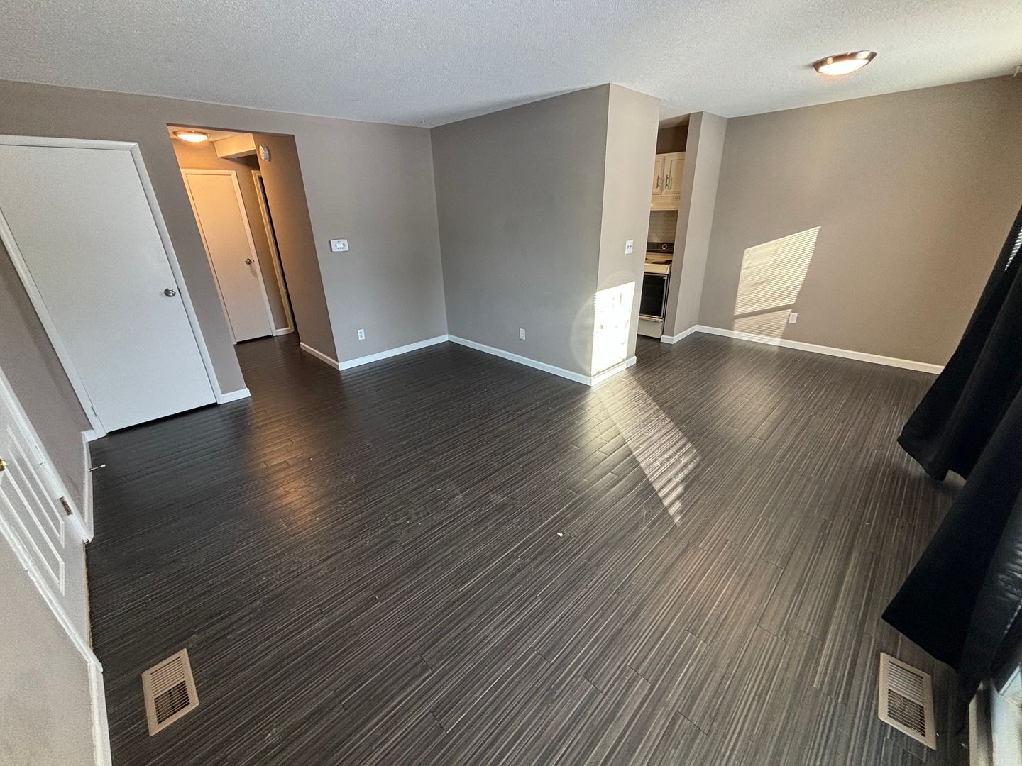 620 E Main St unit 620 C – photo 2